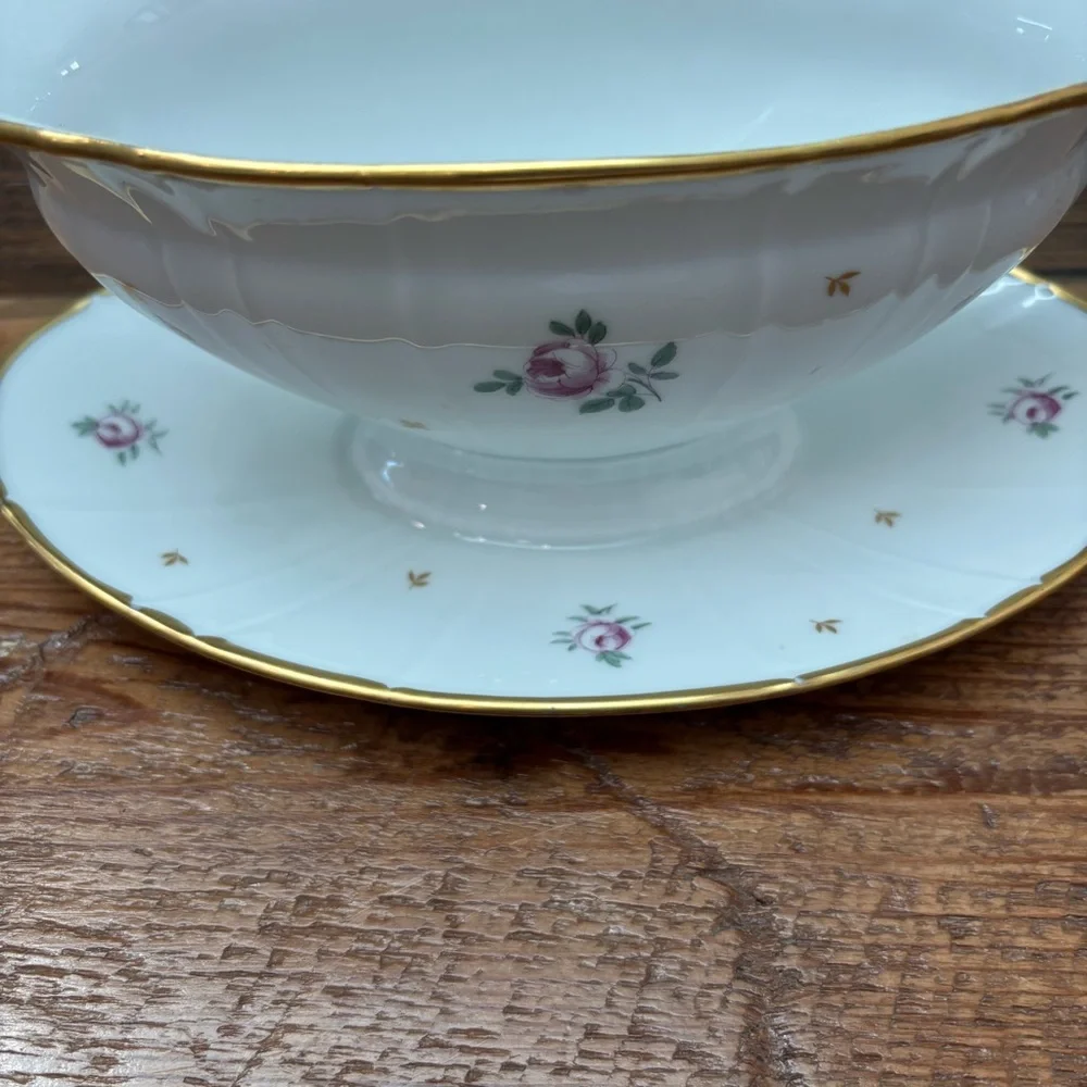 Bing & Grondahl vintage gravy